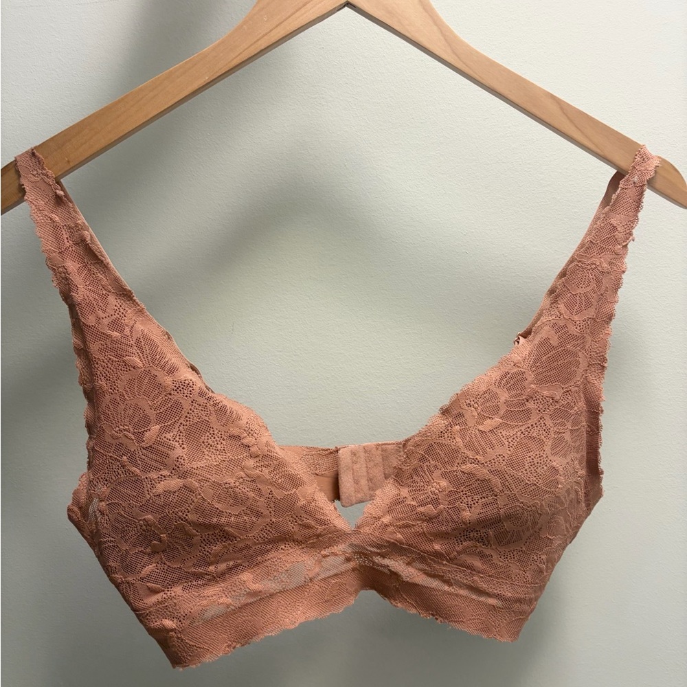 NWOT Peach Lace Bralette